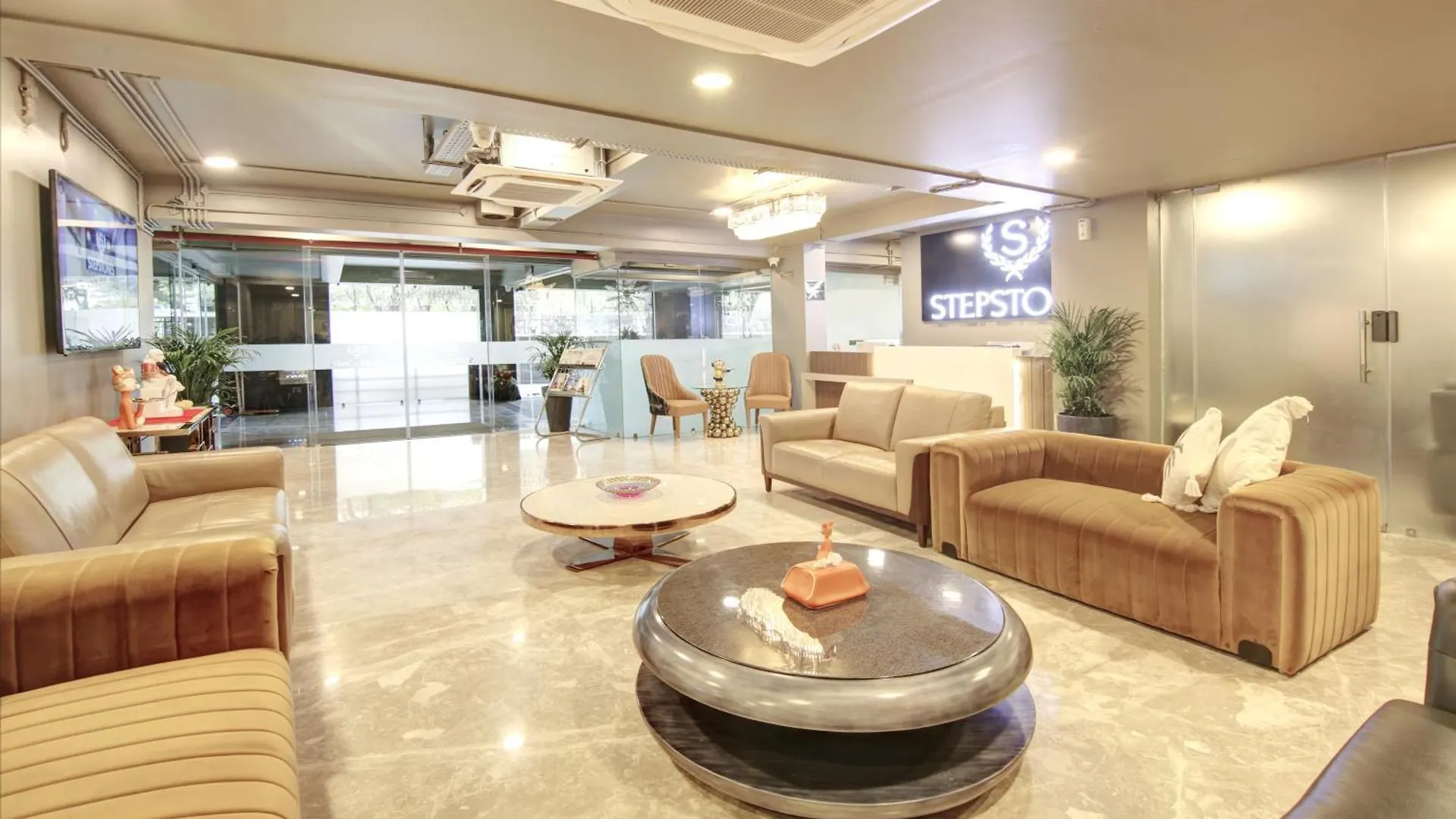 Stepstones Hotels And Inn-Dlf Phase 3 Gurgaon